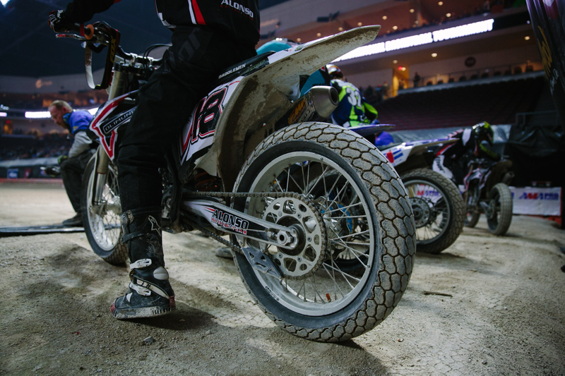 Illustration for article titled Behold The Controlled Chaos That Is Flat Track Motorcycle Racing